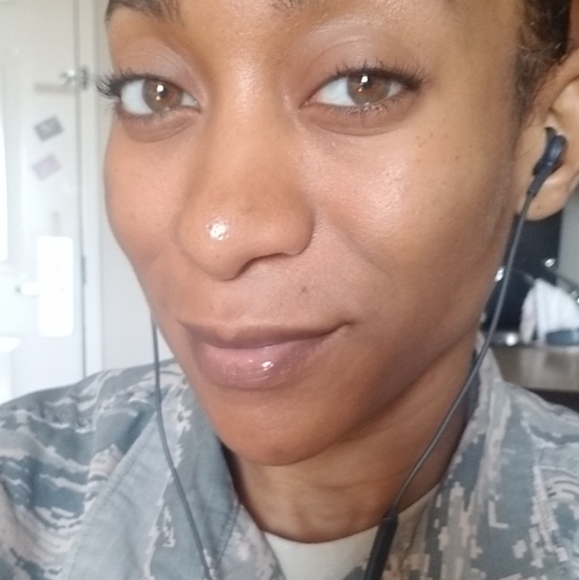 Meet your Posher, Coy - Picture 4 of 16